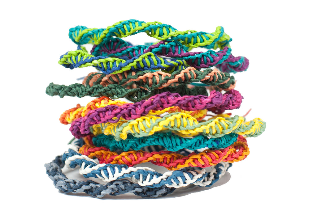 7 Easy Friendship Bracelets to Make - That Kids' Craft Site